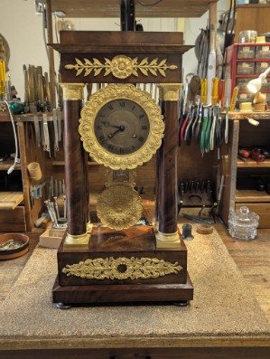 Mouvement Berthoud Horloger du Roy Paris — atelier Bordeaux
