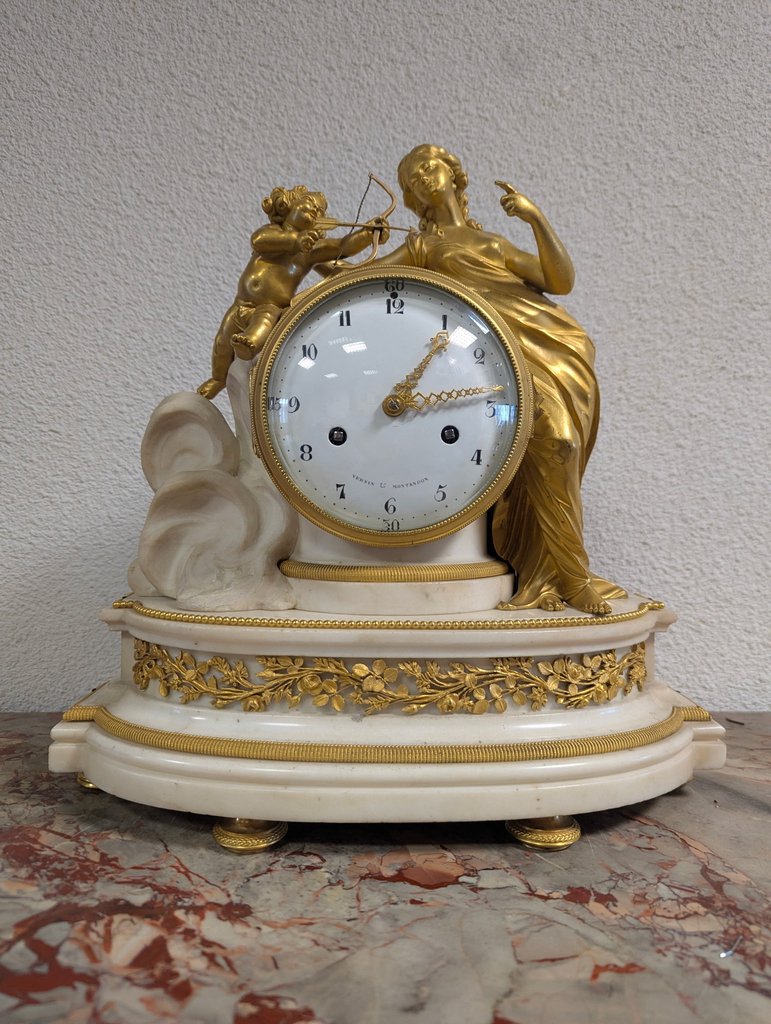 Pendule Louis XVI marbre blanc et bronze — restauration Bordeaux